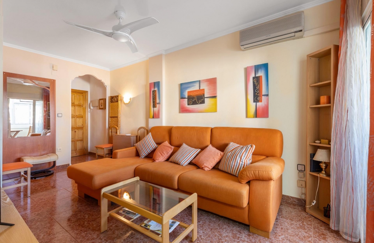 Resale - Apartment - Torrevieja - Centro