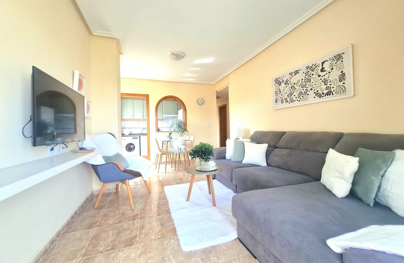Resale - Apartment - Torrevieja - Centro