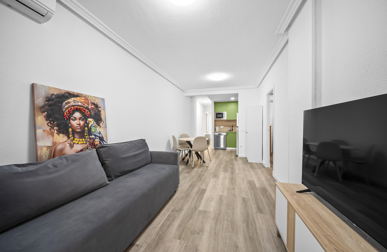 Resale - Apartment - Torrevieja - Centro