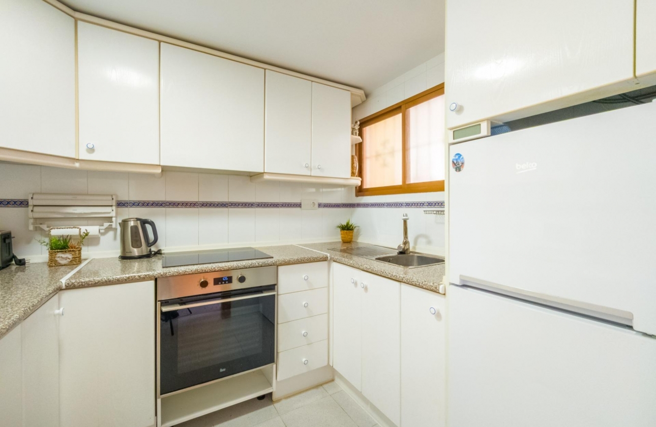Resale - Apartment - Torrevieja - Centro