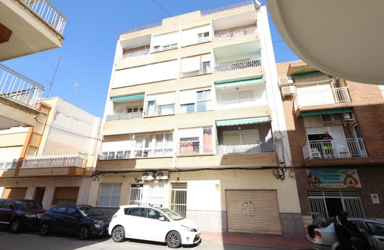 Resale - Apartment - Torrevieja - Centro