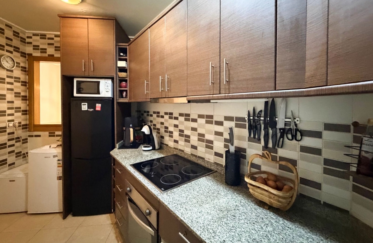 Resale - Apartment - Torrevieja - Centro