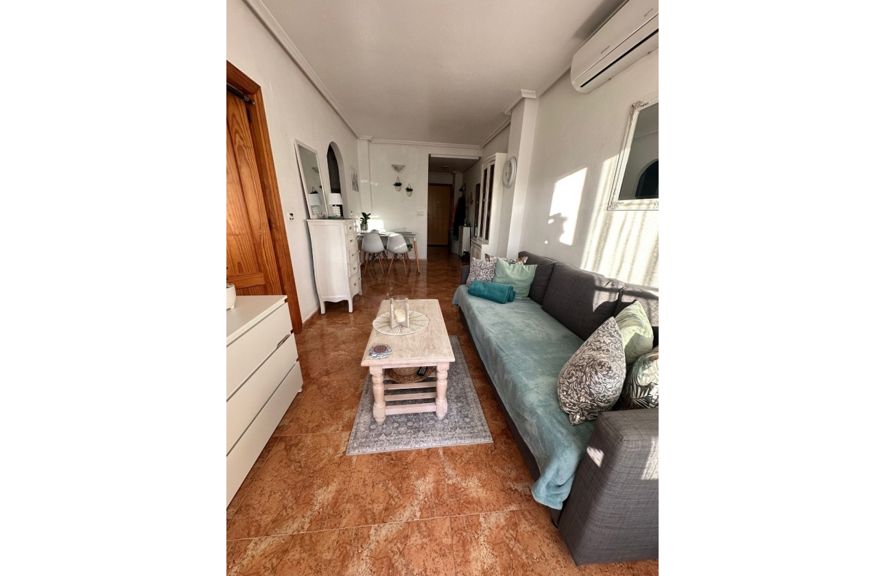 Resale - Apartment - Torrevieja - El Molino