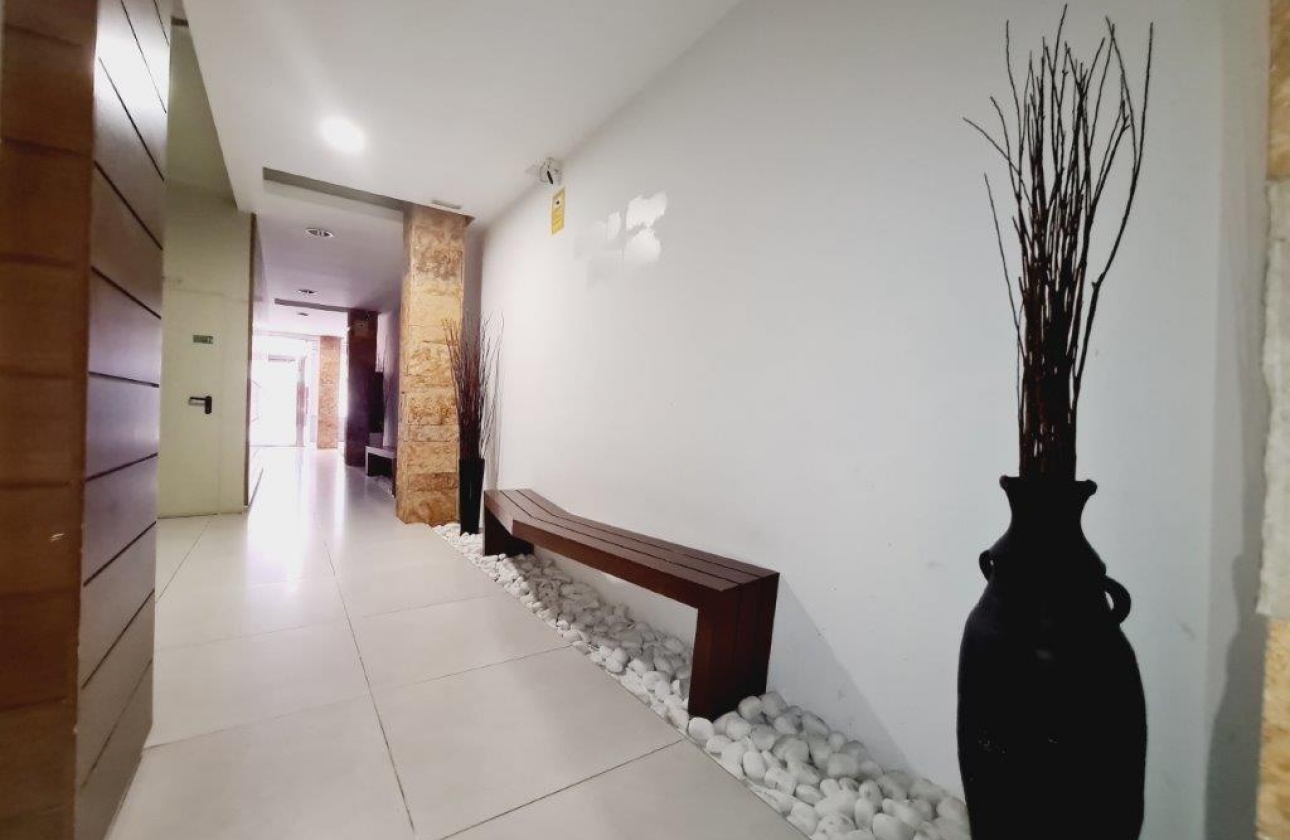 Resale - Apartment - Torrevieja - La Mata