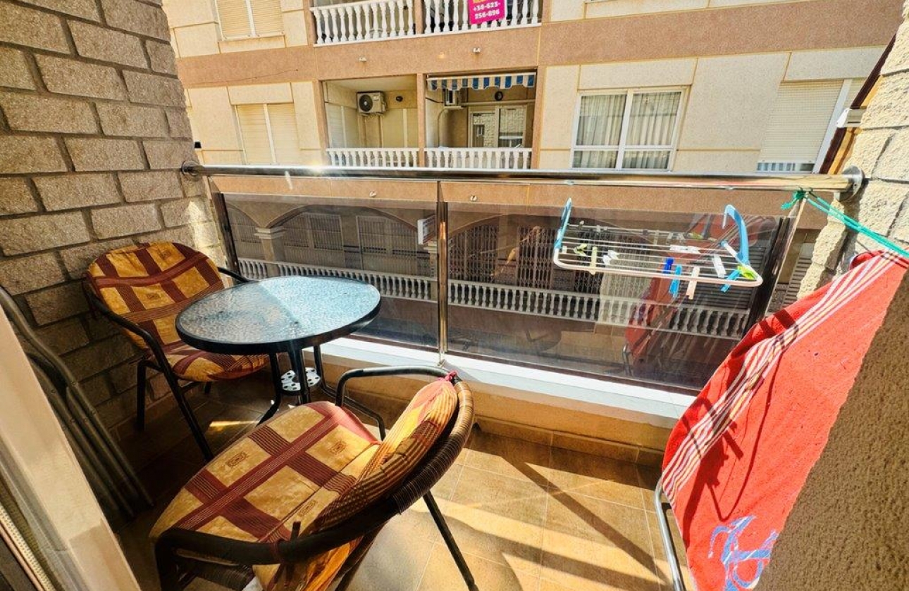 Resale - Apartment - Torrevieja - La Mata