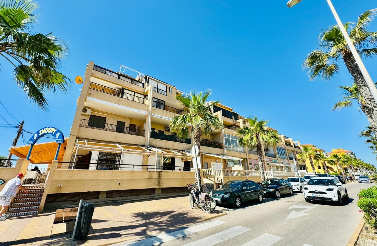 Resale - Apartment - Torrevieja - La Mata