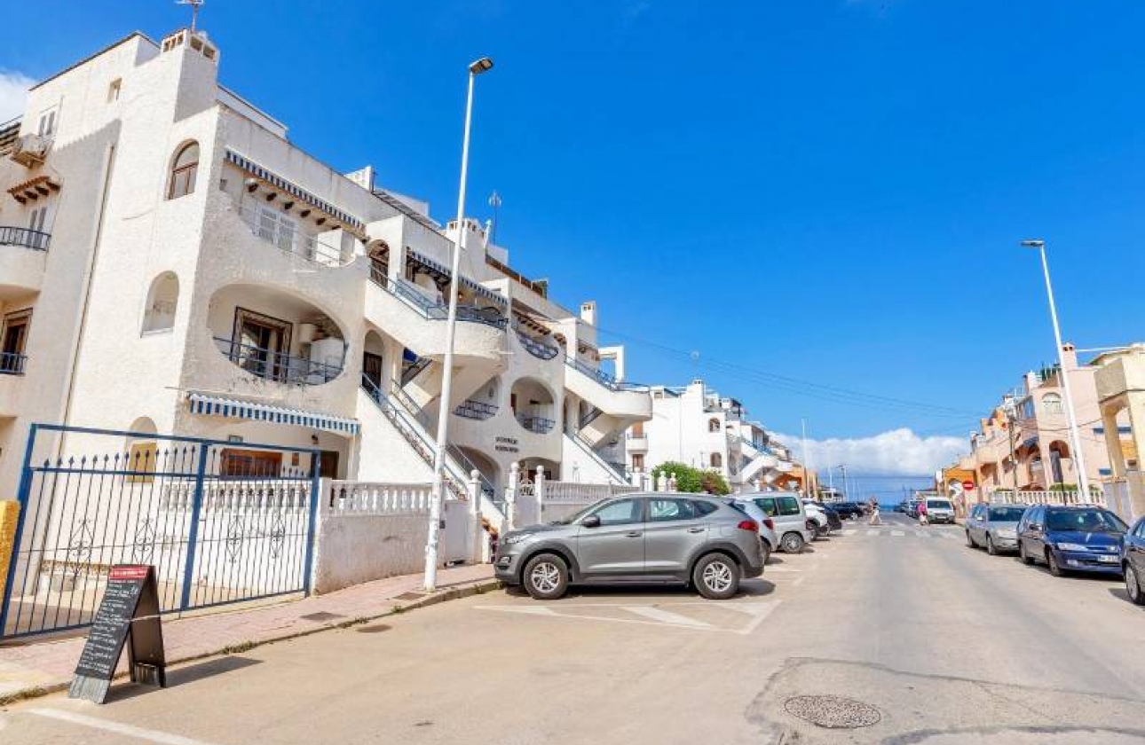 Resale - Apartment - Torrevieja - La Mata