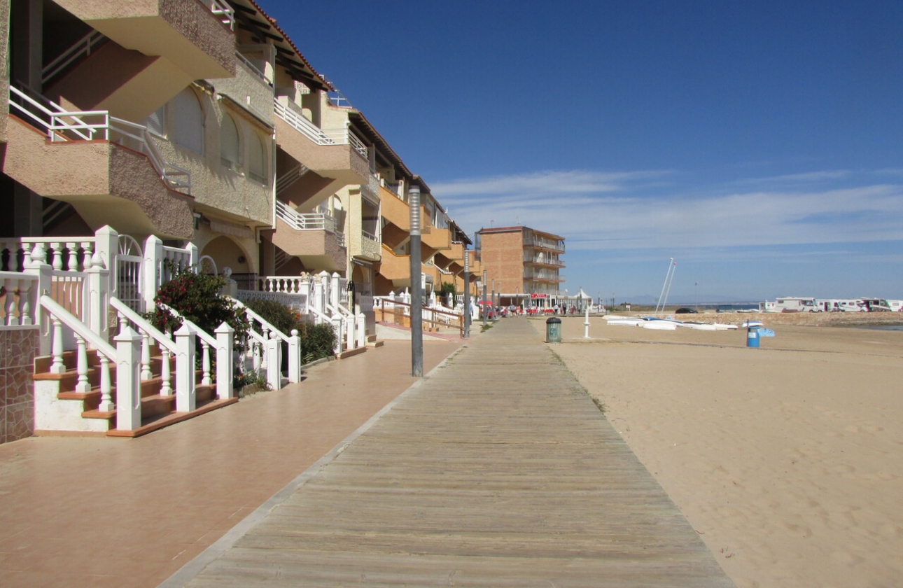 Resale - Apartment - Torrevieja - La Mata