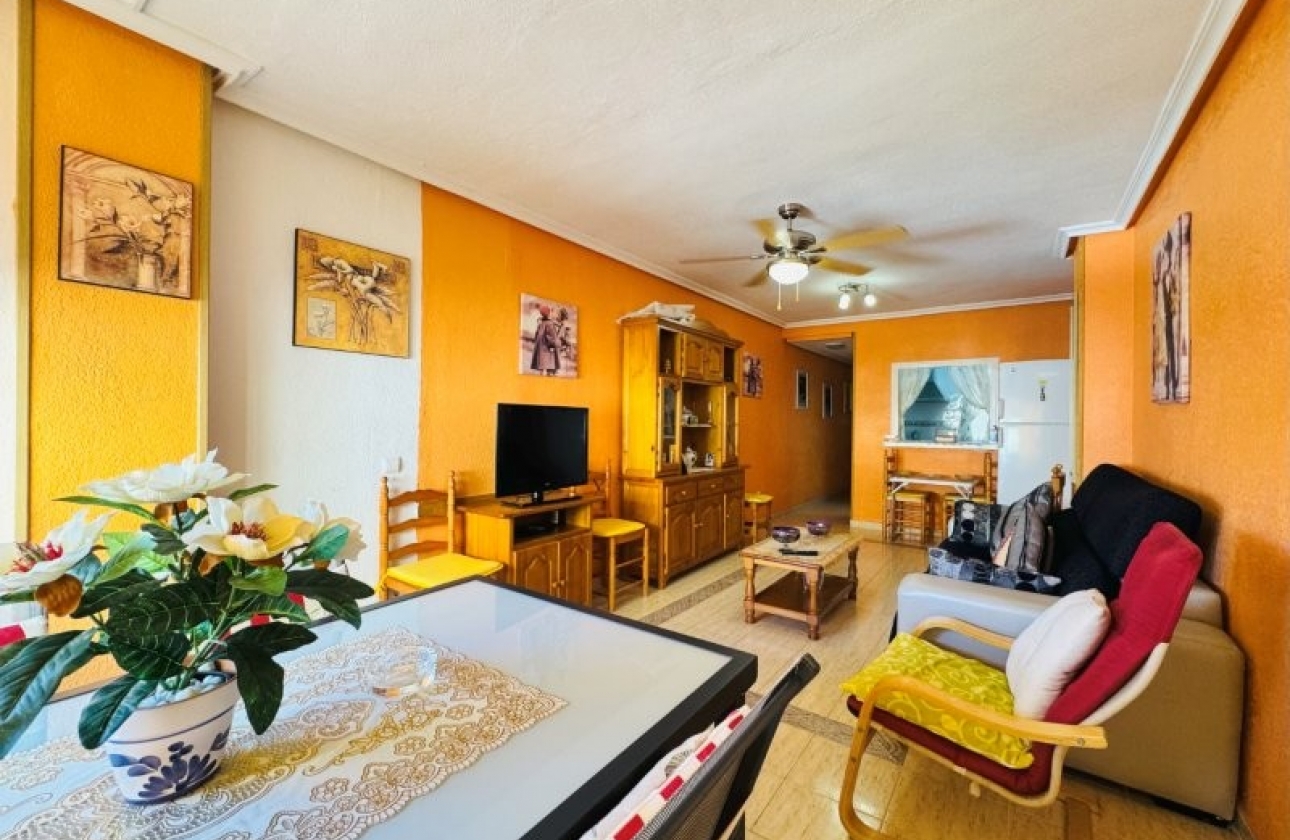 Resale - Apartment - Torrevieja - La Mata
