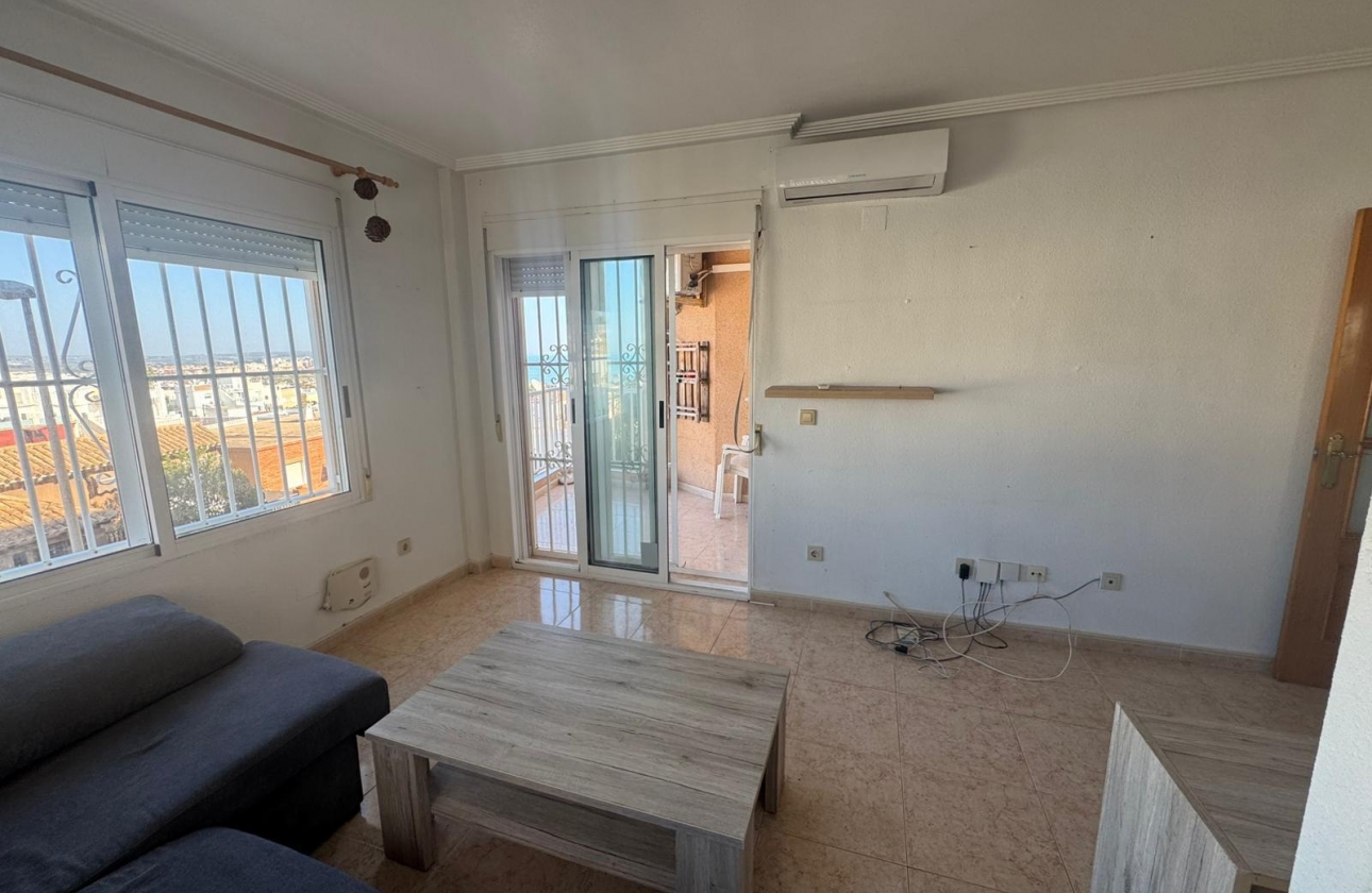 Resale - Apartment - Torrevieja - La Mata