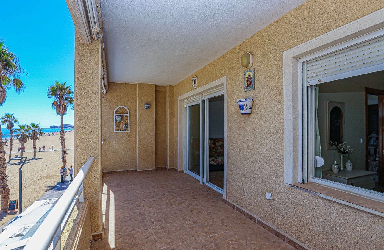 Resale - Apartment - Torrevieja - La Mata