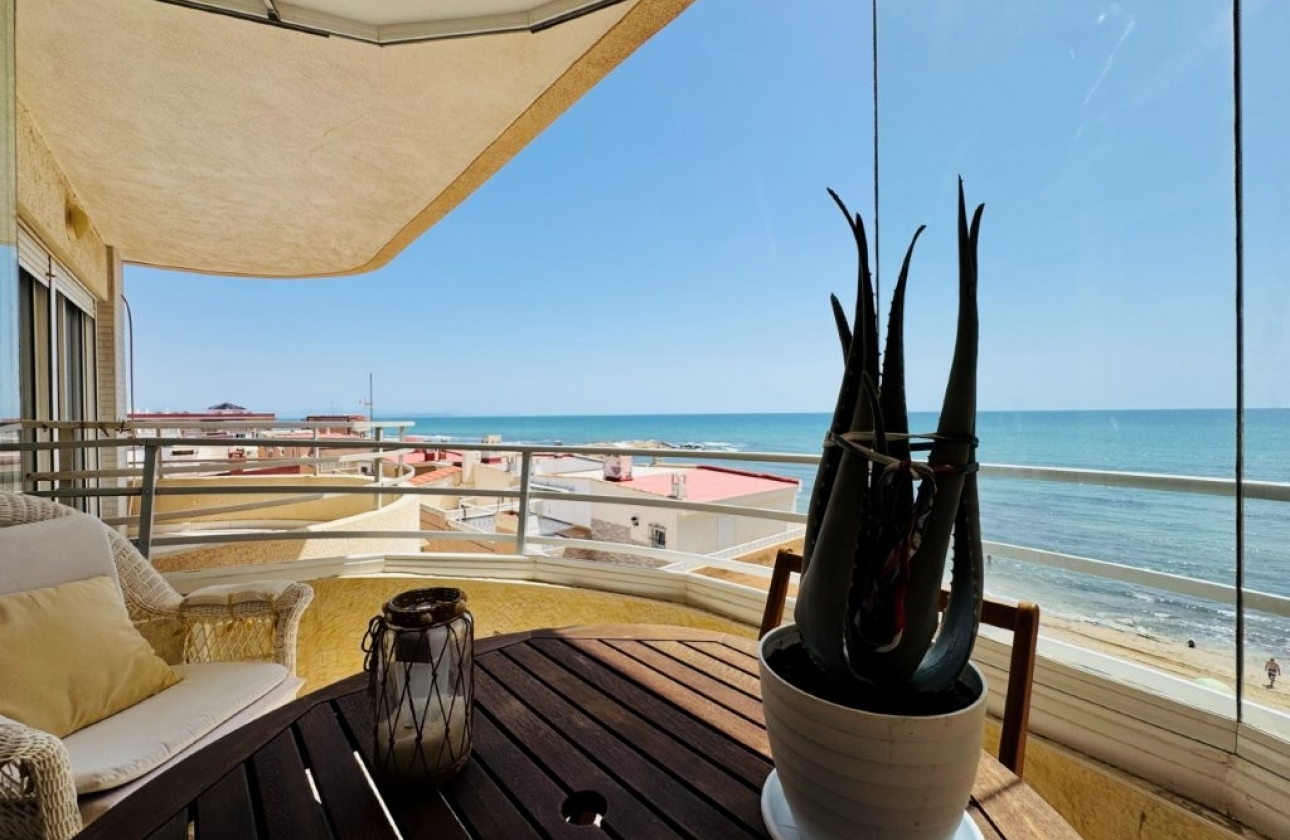 Resale - Apartment - Torrevieja - La Mata