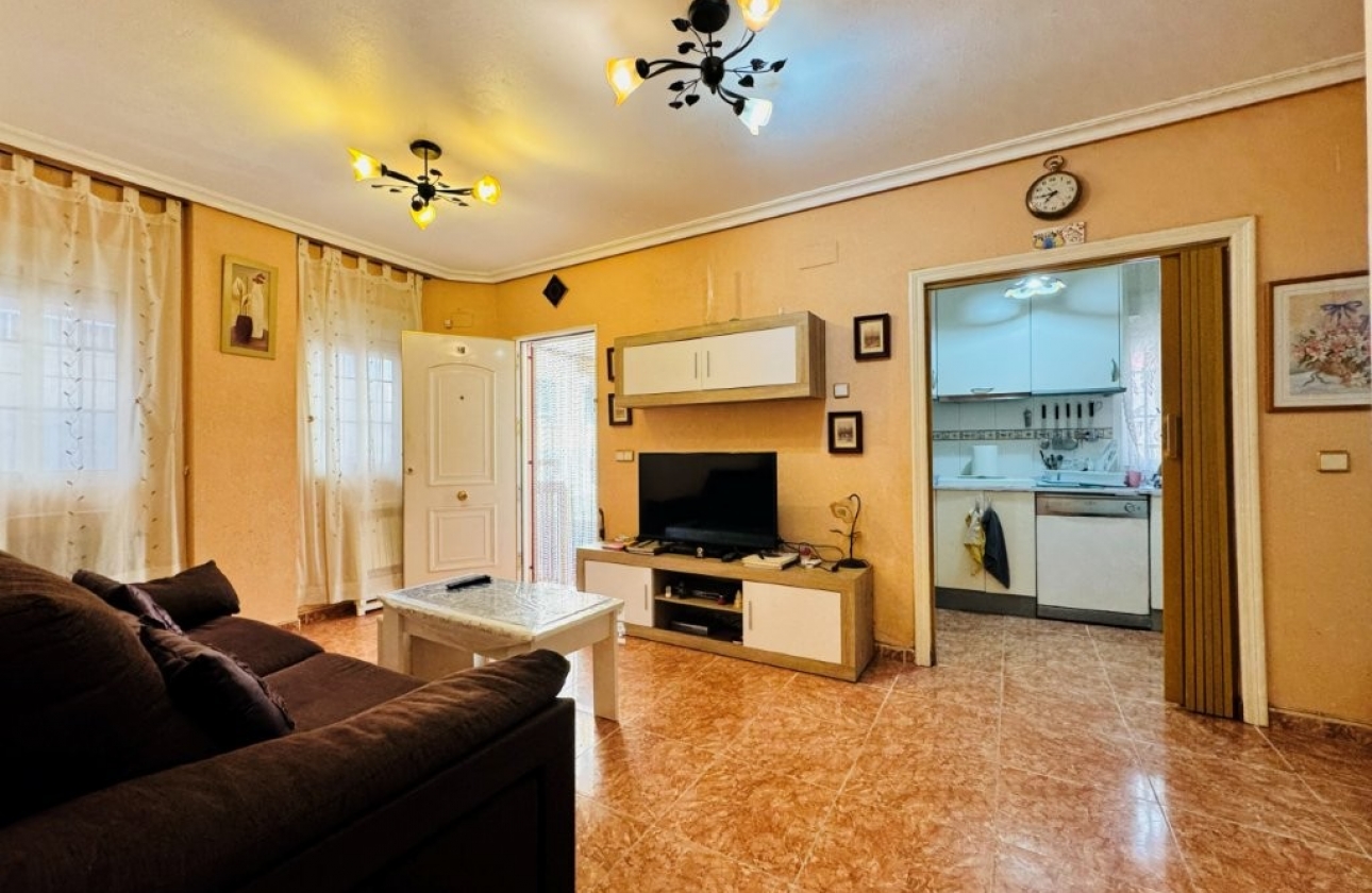Resale - Apartment - Torrevieja - La Mata