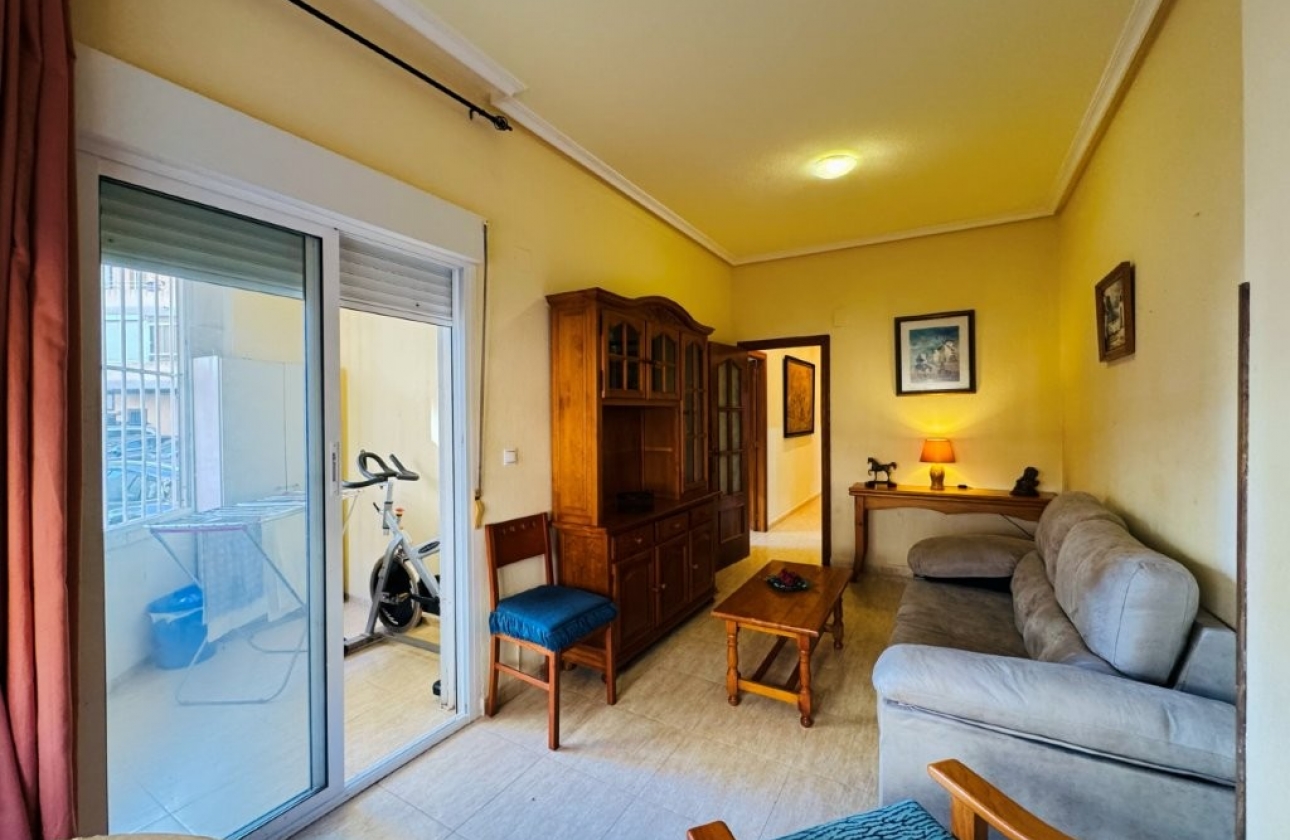 Resale - Apartment - Torrevieja - La Mata