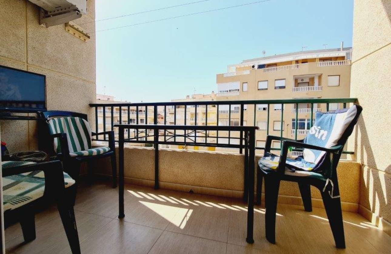 Resale - Apartment - Torrevieja - La Mata