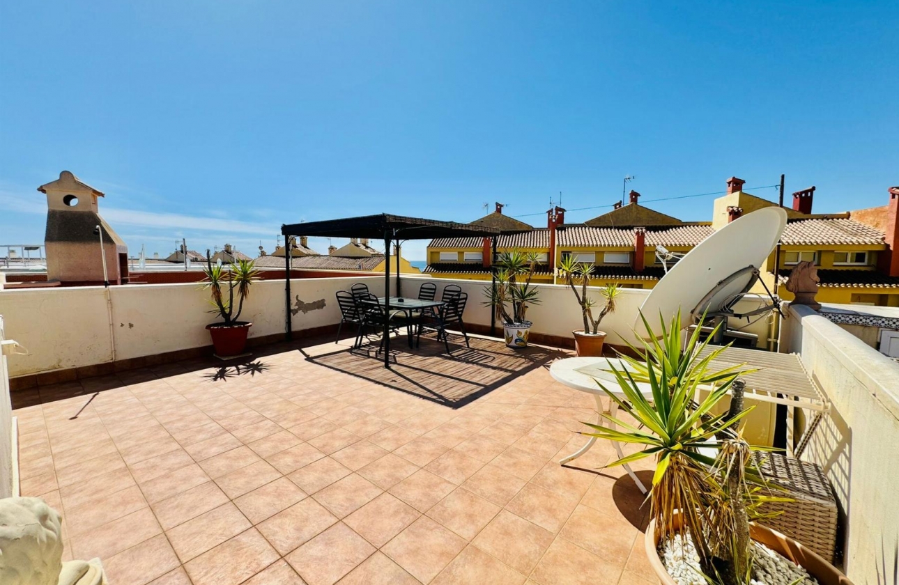 Resale - Apartment - Torrevieja - La Veleta