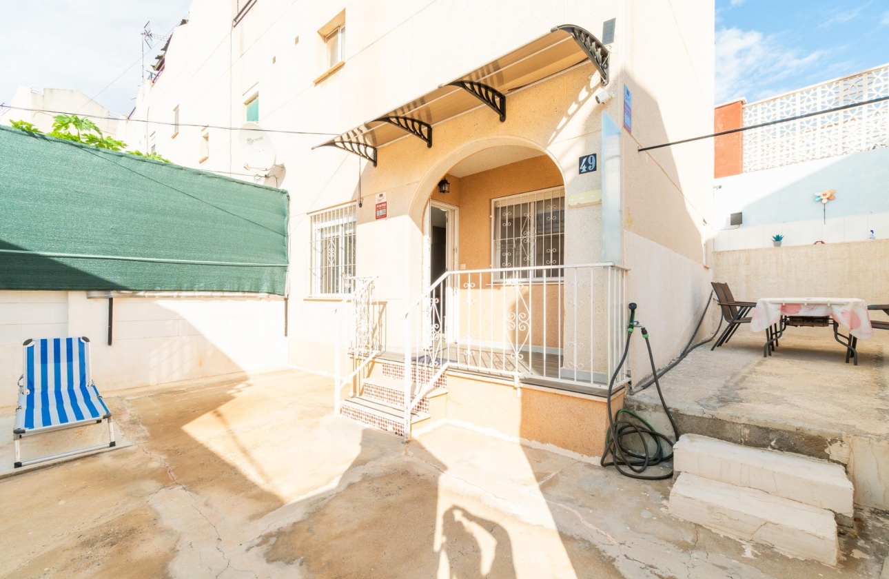 Resale - Apartment - Torrevieja - Los Balcones