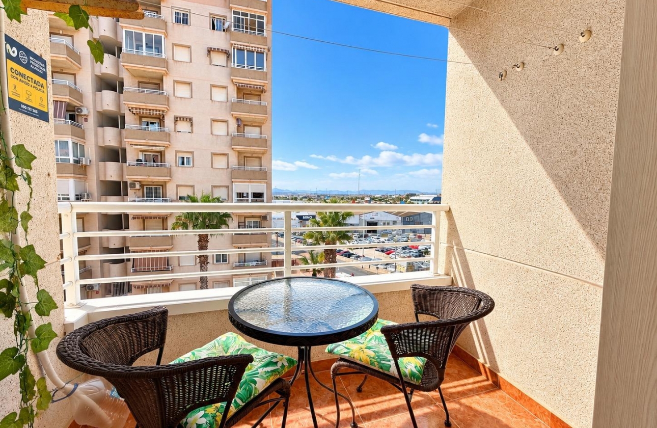 Resale - Apartment - Torrevieja - Nueva Torrevieja