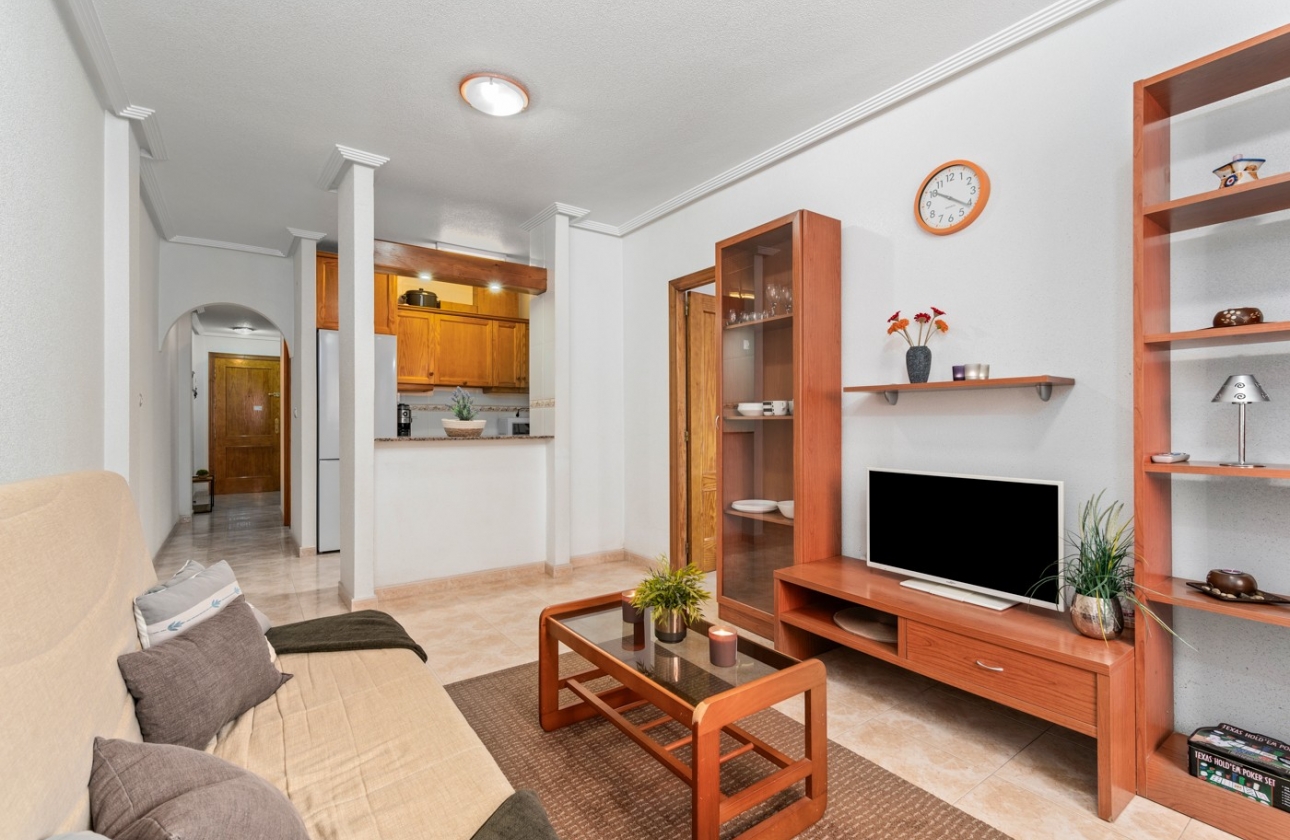 Resale - Apartment - Torrevieja - Parque de las Naciones