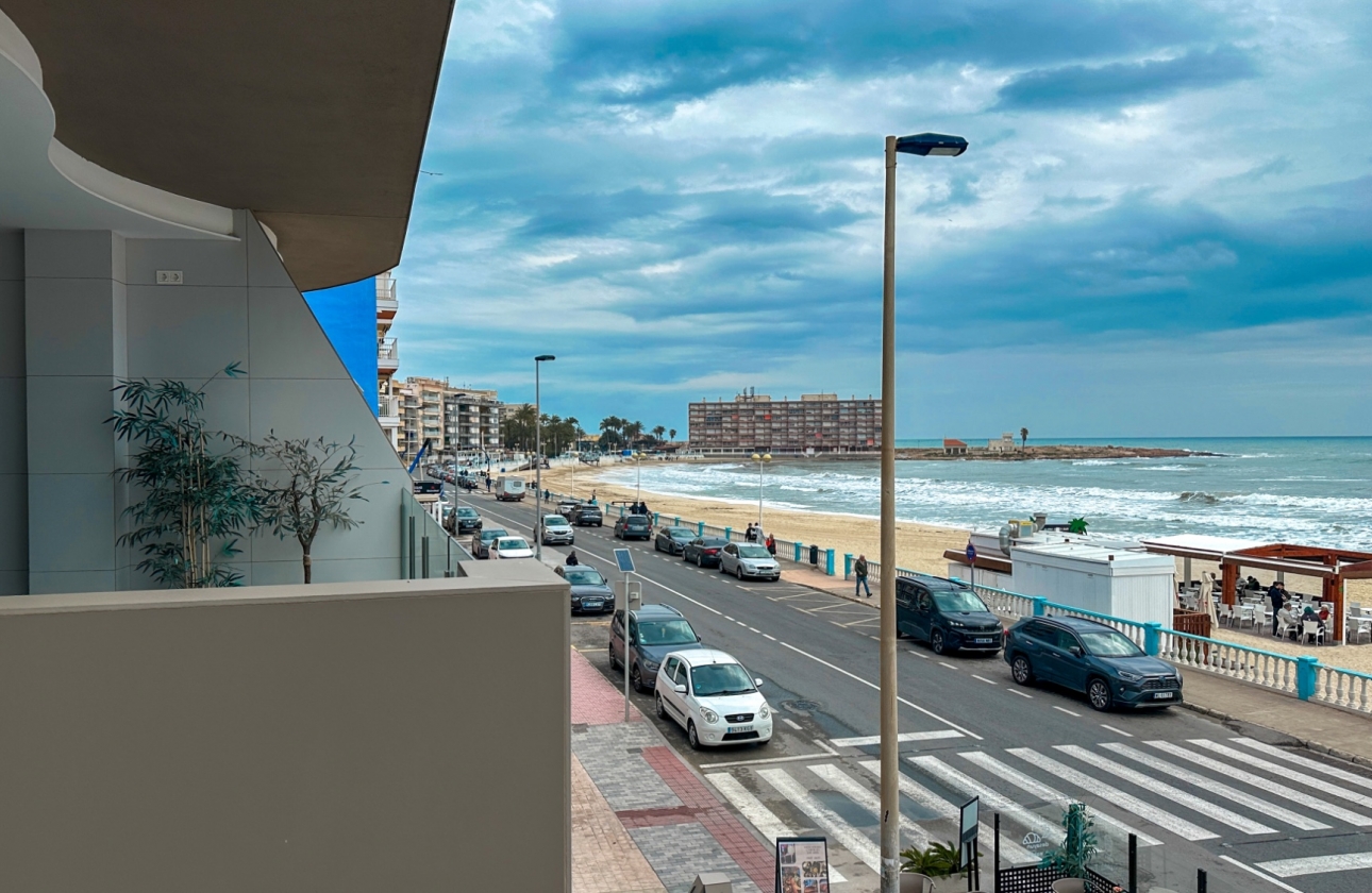 Resale - Apartment - Torrevieja - Playa de los Locos