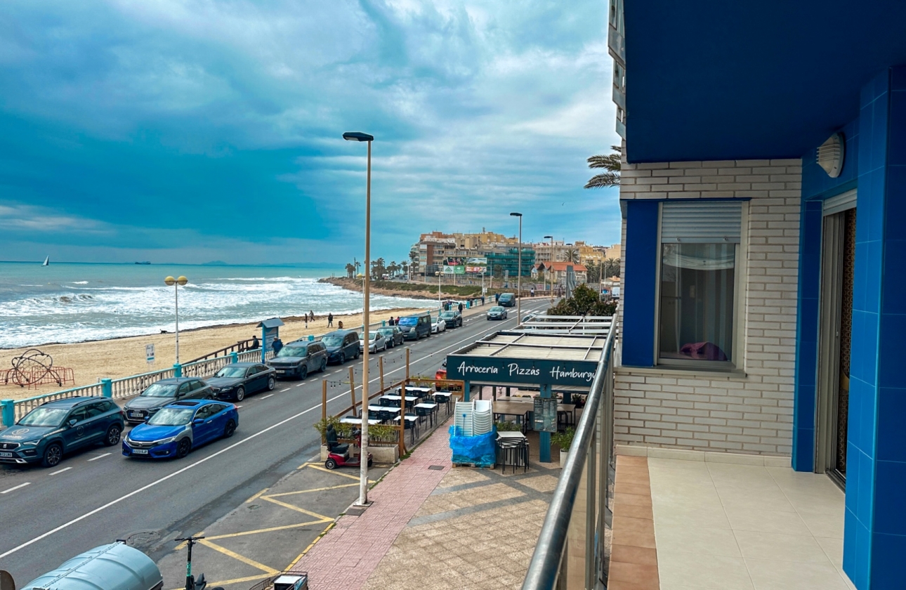 Resale - Apartment - Torrevieja - Playa de los Locos