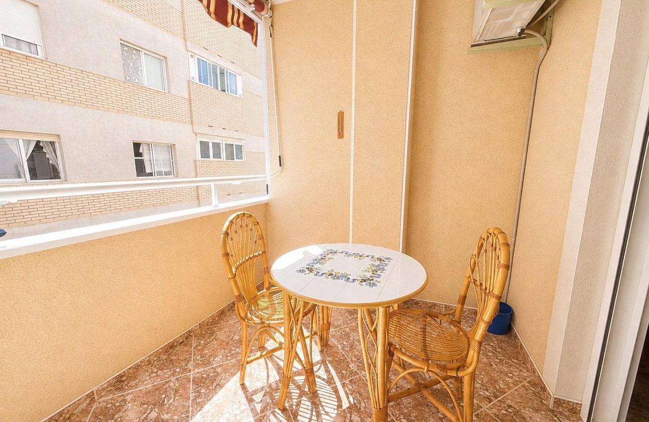Resale - Apartment - Torrevieja - Playa del Cura