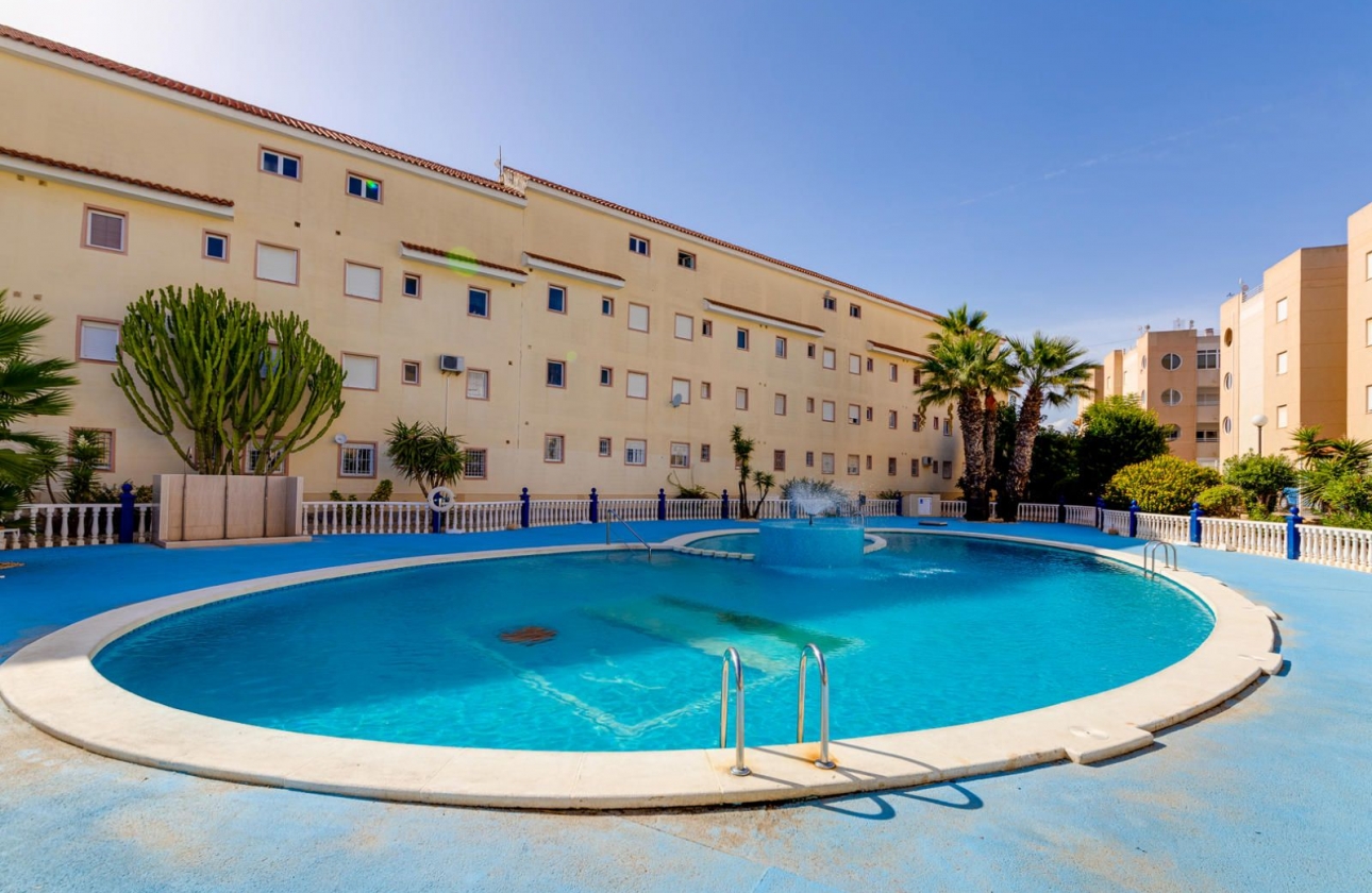 Resale - Apartment - Torrevieja - San Luis