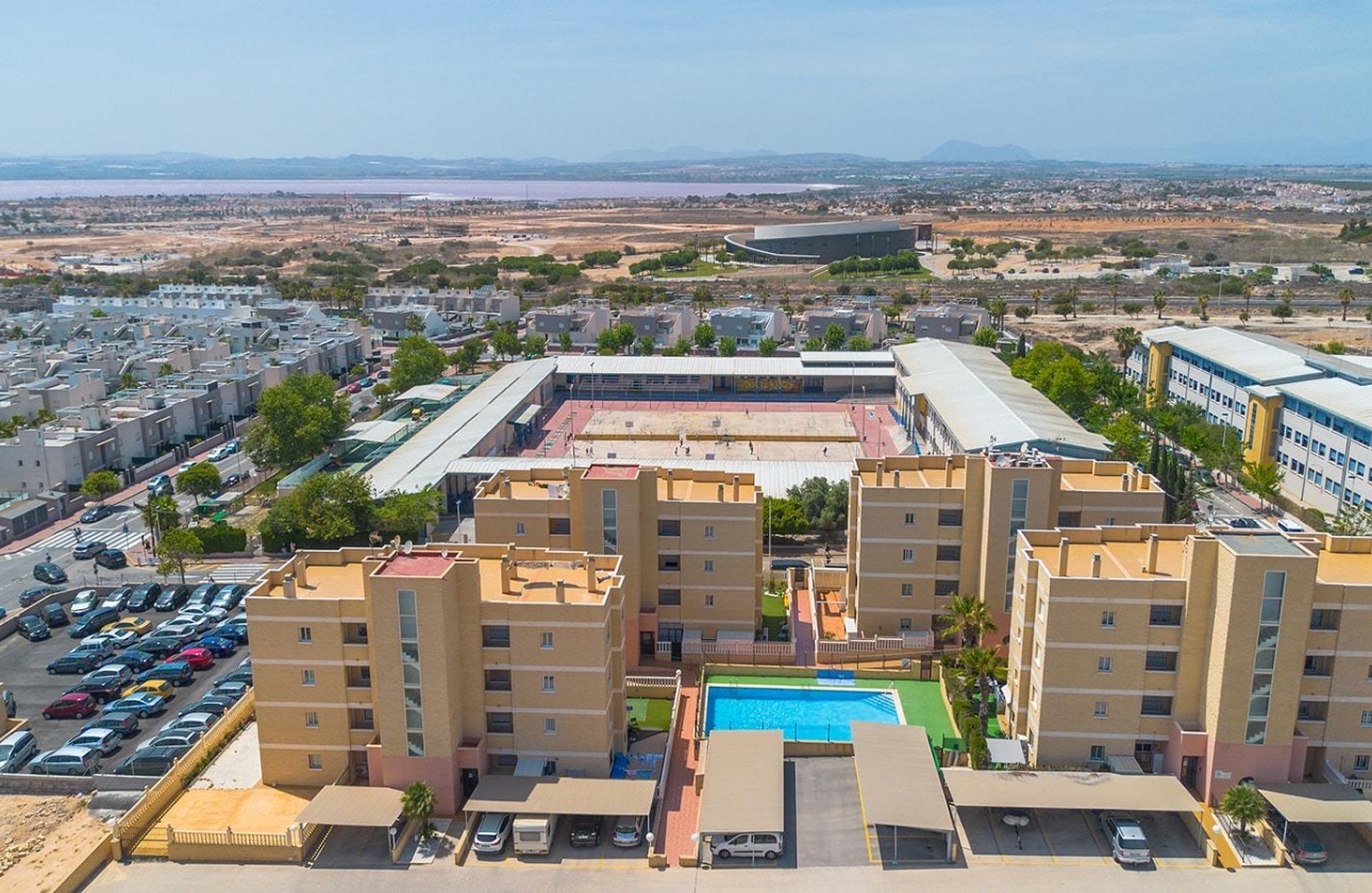 Resale - Apartment - Torrevieja - Sector 25