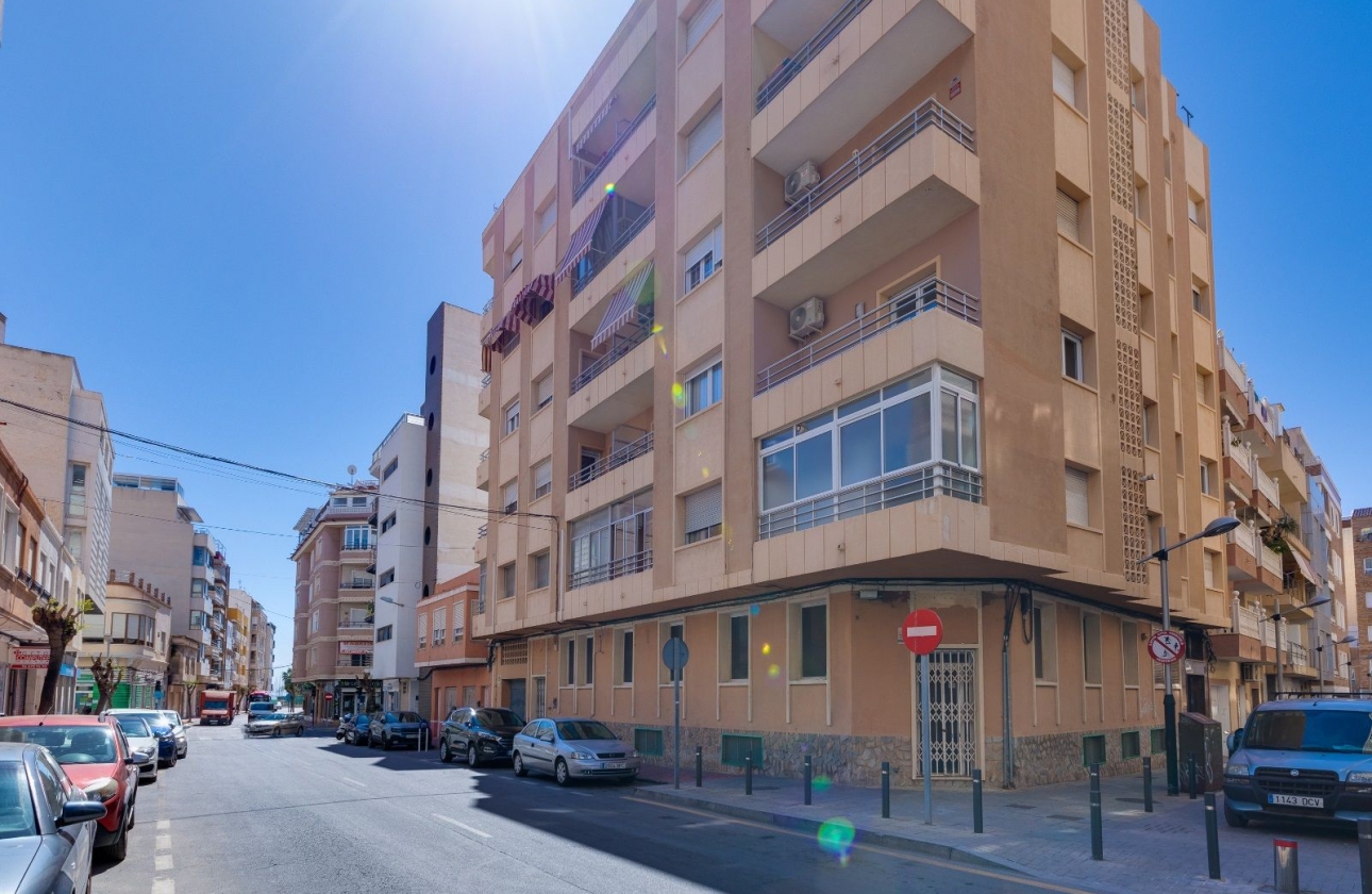 Resale - Apartment - Torrevieja