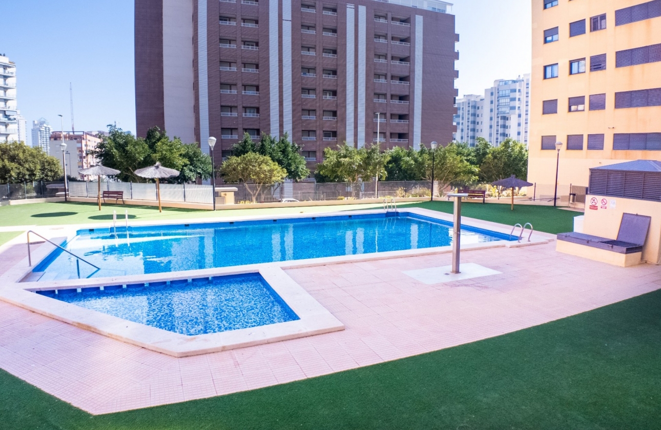 Resale - Apartment - Villajoyosa - Cala de finestrat