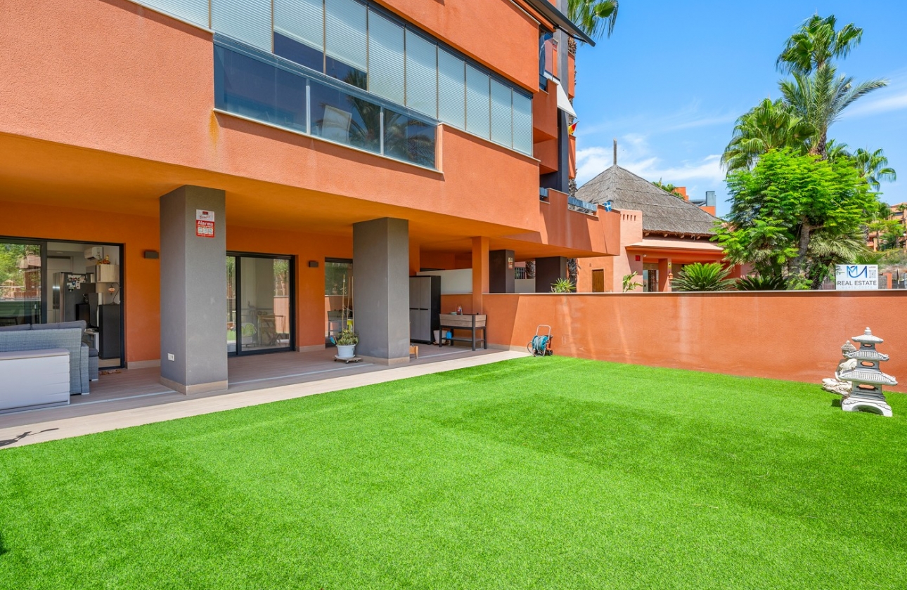 Resale - Apartment - Villamartín - Lomas del Golf