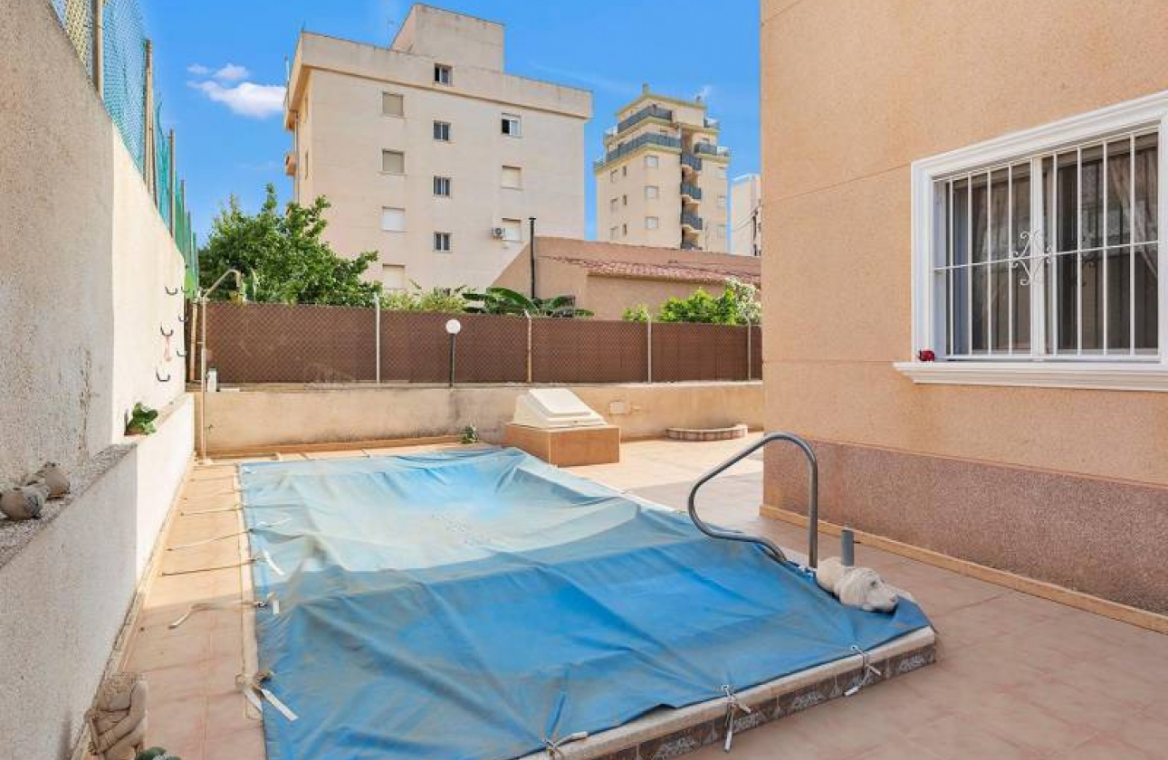 Resale - Bungalow ground floor - Torrevieja - Nueva Torrevieja