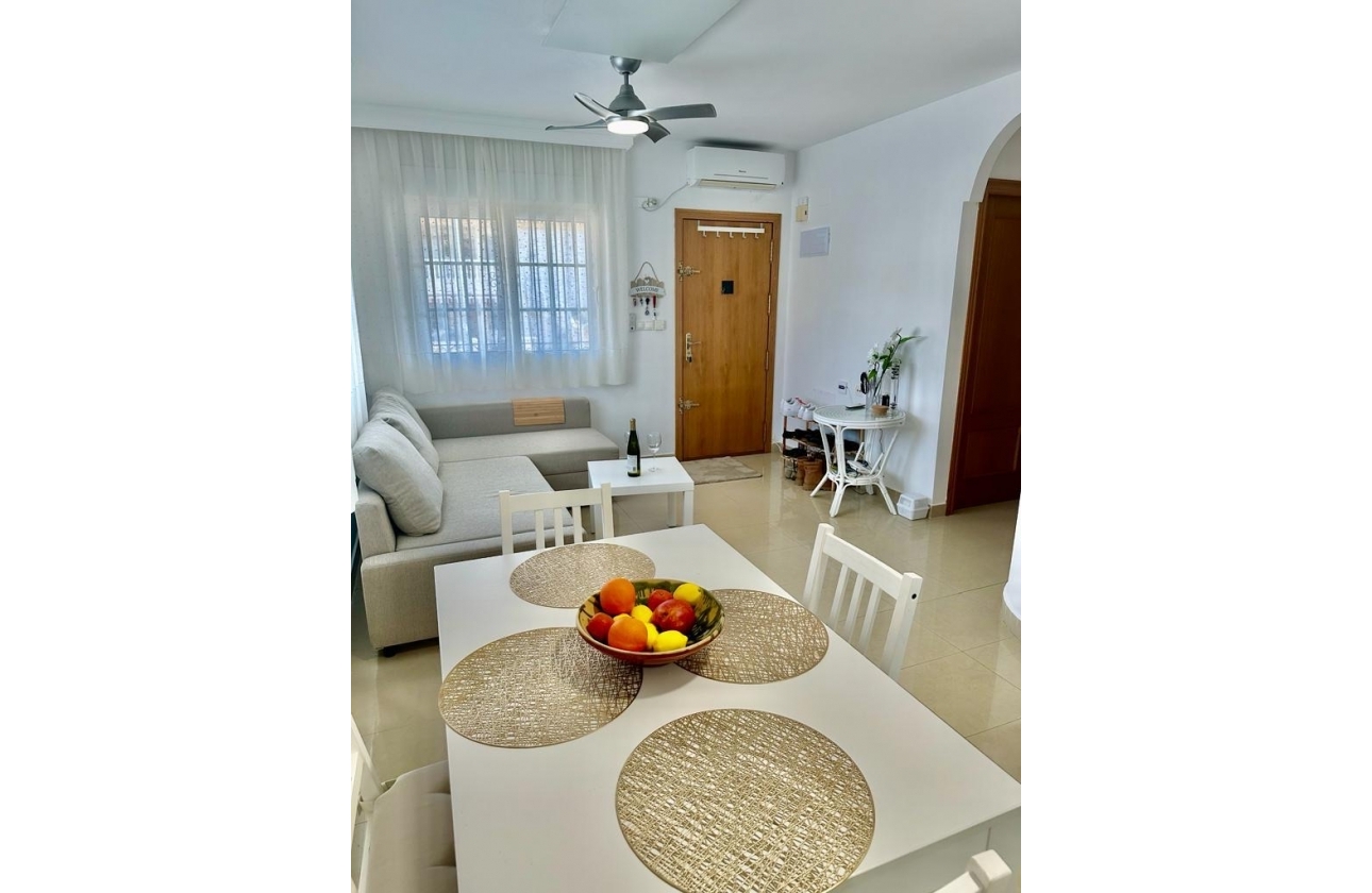 Resale - Bungalow - Orihuela Costa - Villamartín