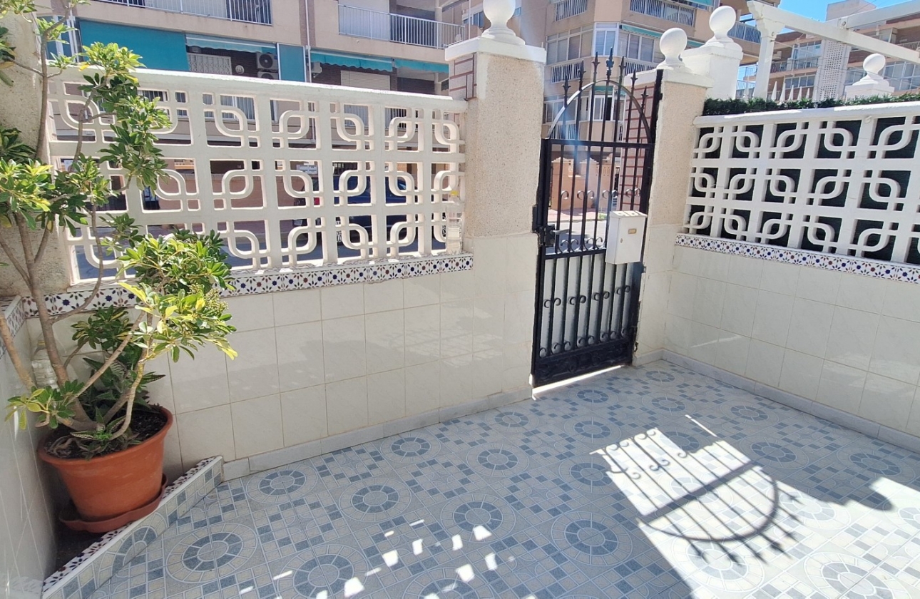 Resale - Bungalow - Santa Pola - Gran Playa