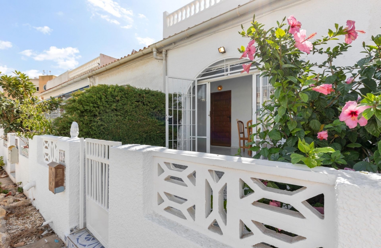 Resale - Bungalow - Torrevieja - San Luis