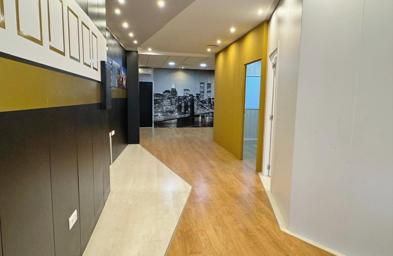 Resale - Commercial Unit - Guardamar del Segura - Guardamar del Seguras*