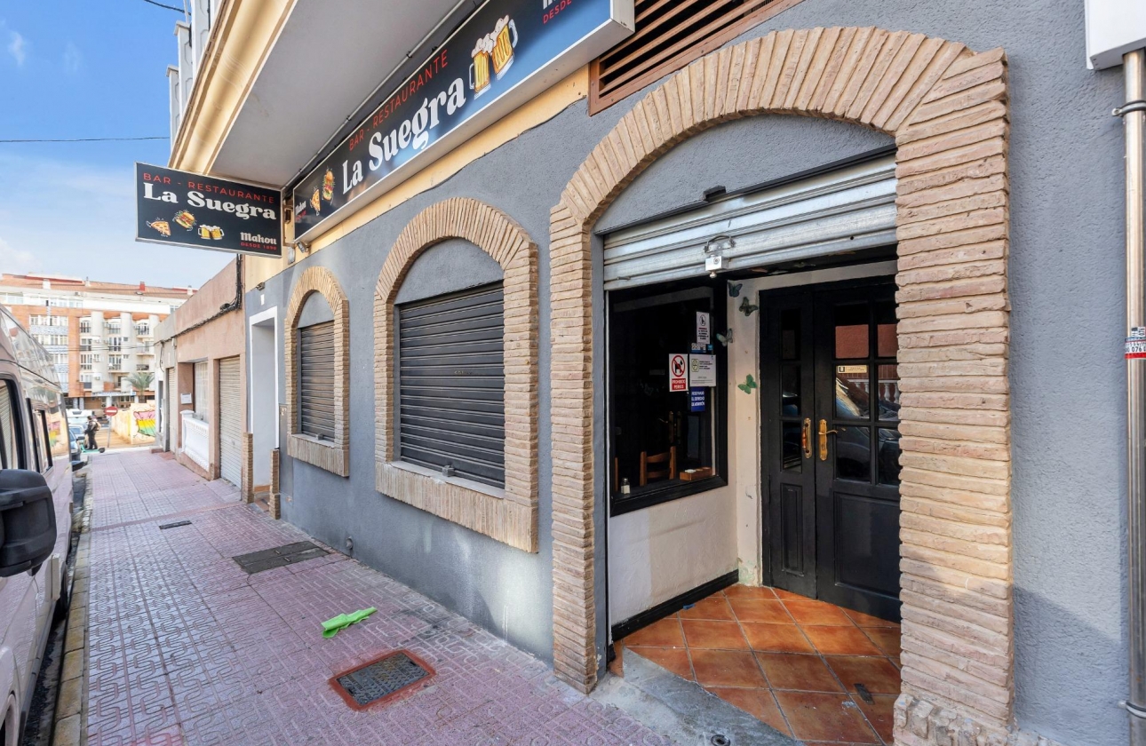 Resale - Commercial Unit - Torrevieja - Estacion de autobuses