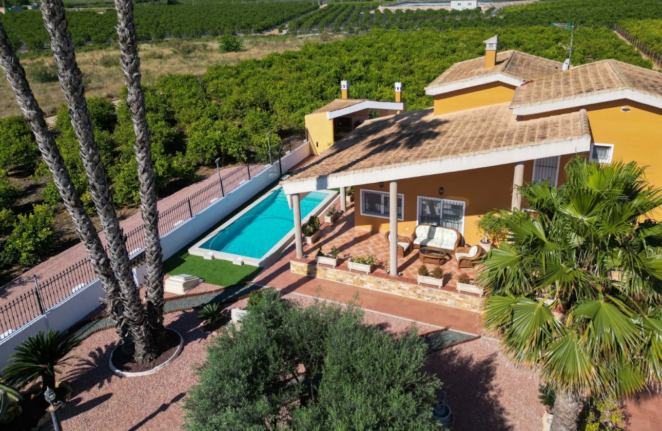 Resale - Finca - Country Property - Orihuela
