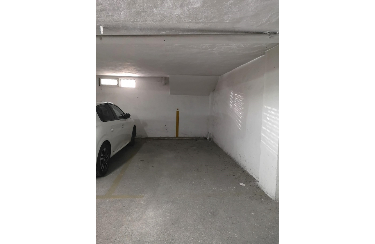 Resale - Garage - Torrevieja - Centro