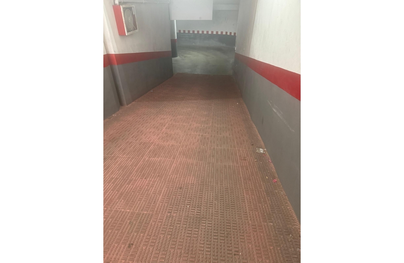 Resale - Garage - Torrevieja - La Mata