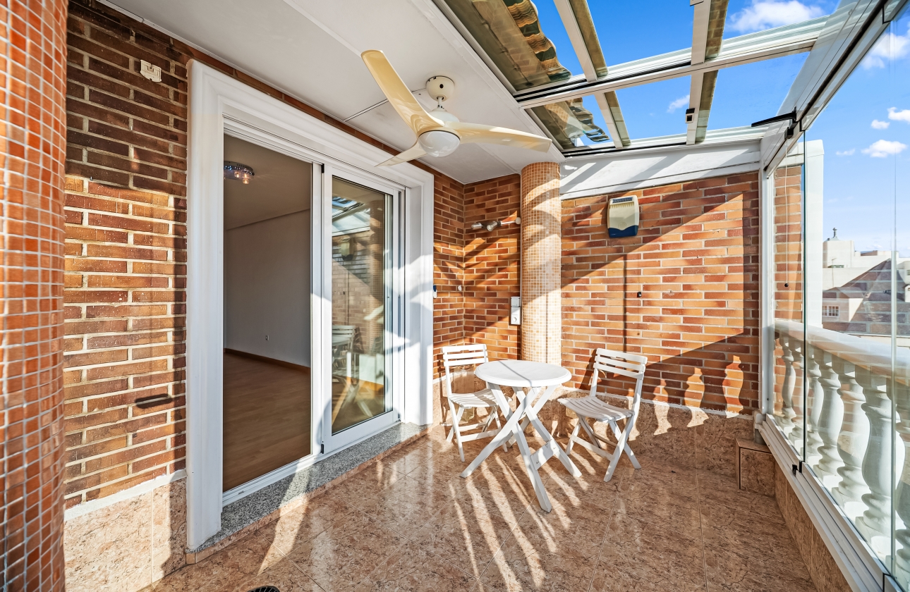 Resale - Penthouse - Torrevieja - Puerto