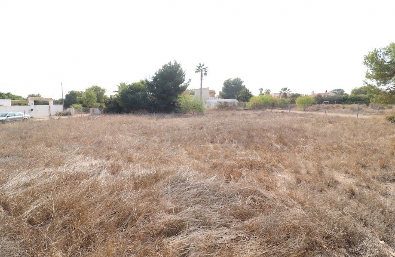 Resale - Plot / Land - Orihuela Costa - Lomas de Cabo Roig