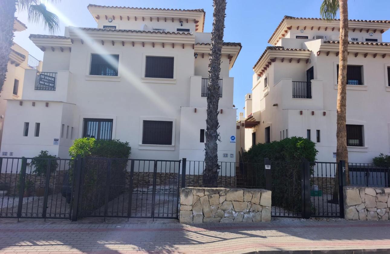 Resale - Semi-detached - Algorfa - La Finca Golf Resort
