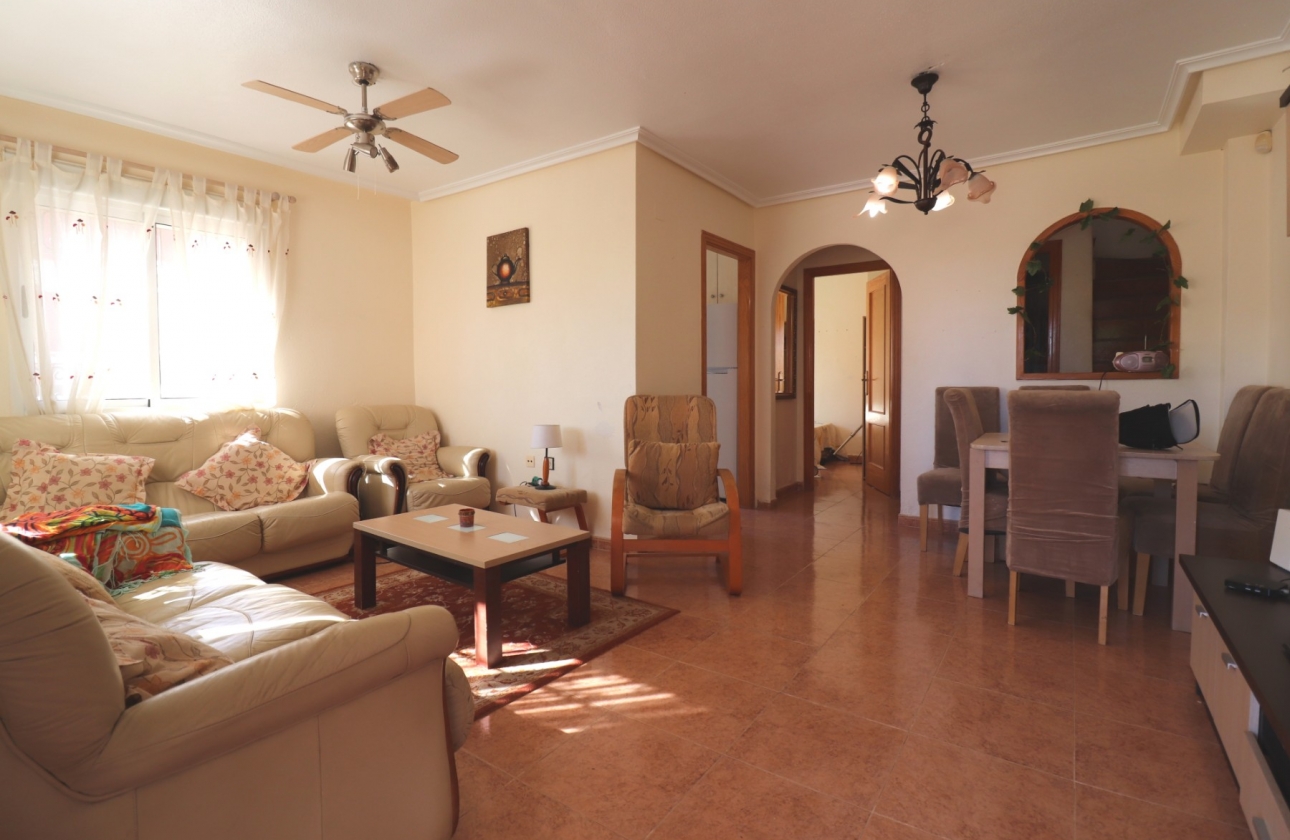 Resale - Semi-detached - Los Montesinos - La Herrada