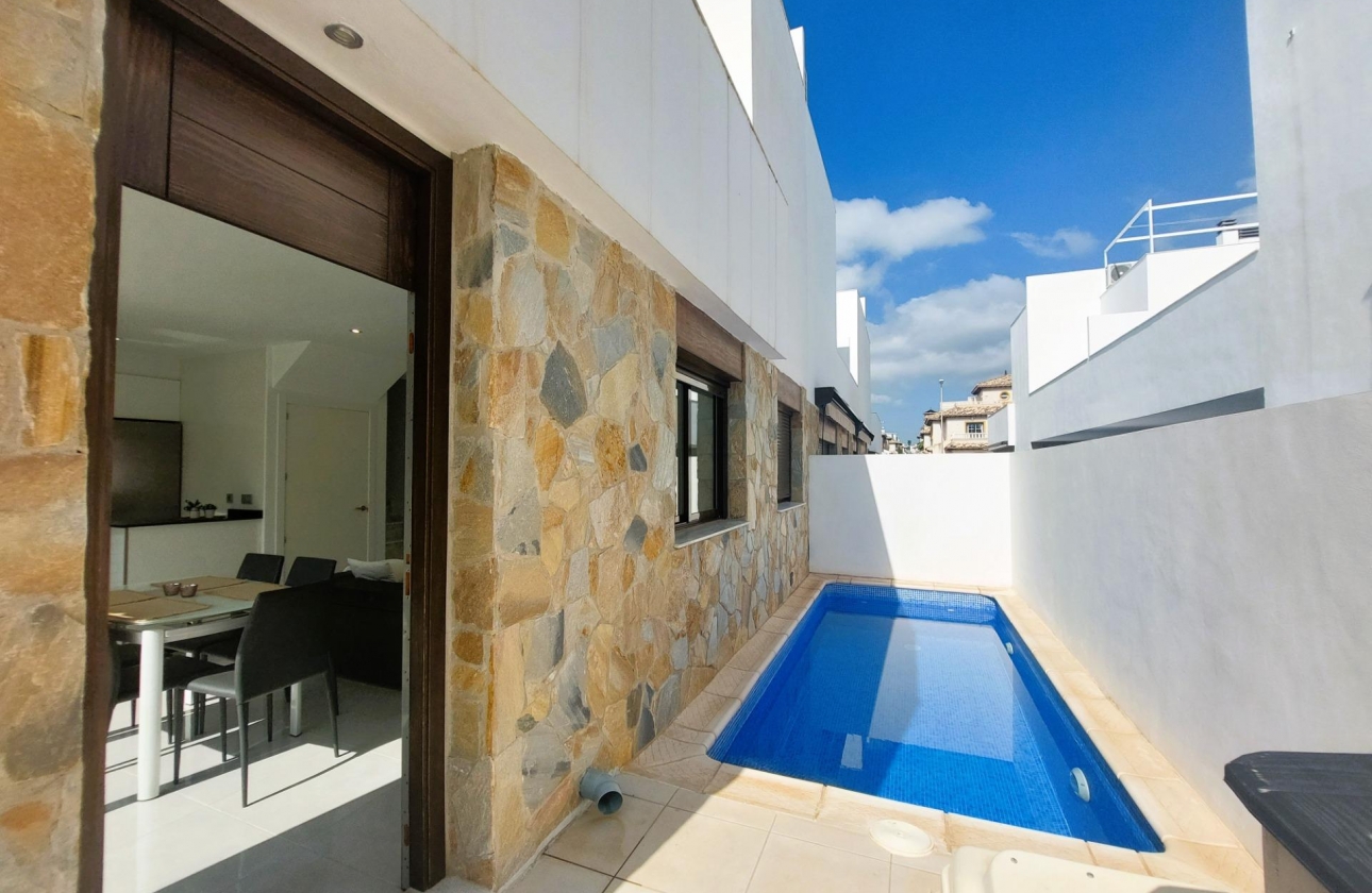 Resale - Semi-detached - Orihuela Costa - Lomas de Cabo Roig