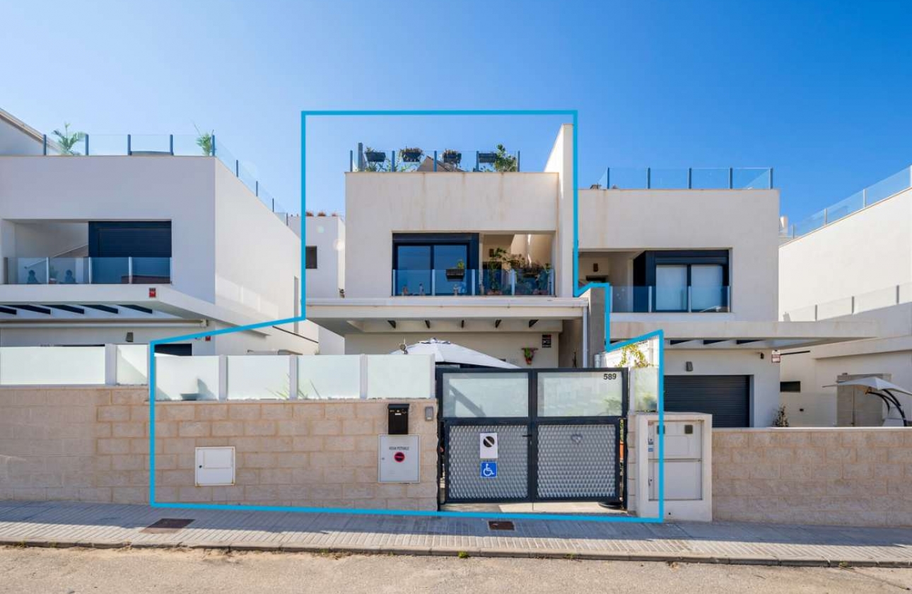 Resale - Semi-detached - Orihuela Costa - Villamartín