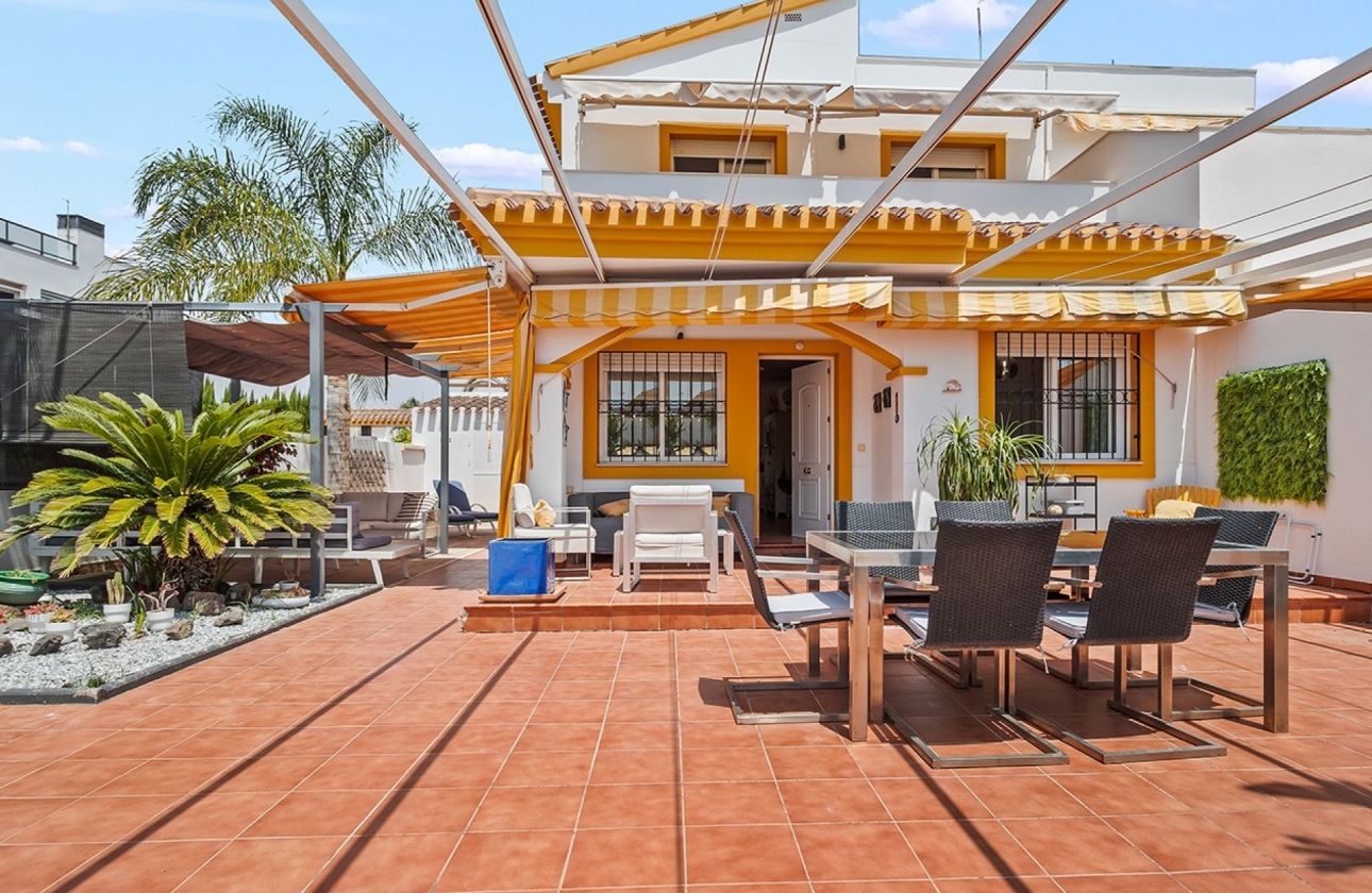Resale - Semi-detached - Torre de la Horadada - Pueblo Latino