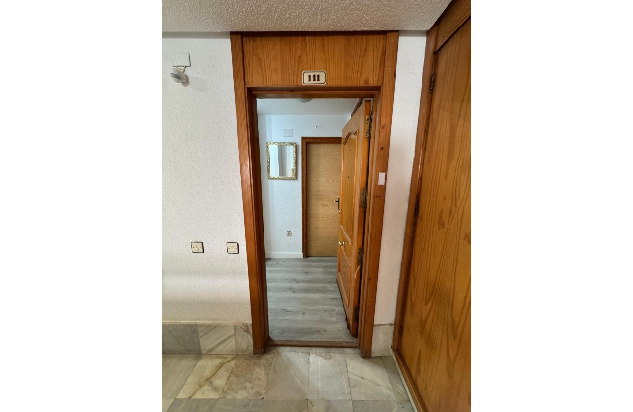Resale - Studio - Torrevieja - Playa de los Locos