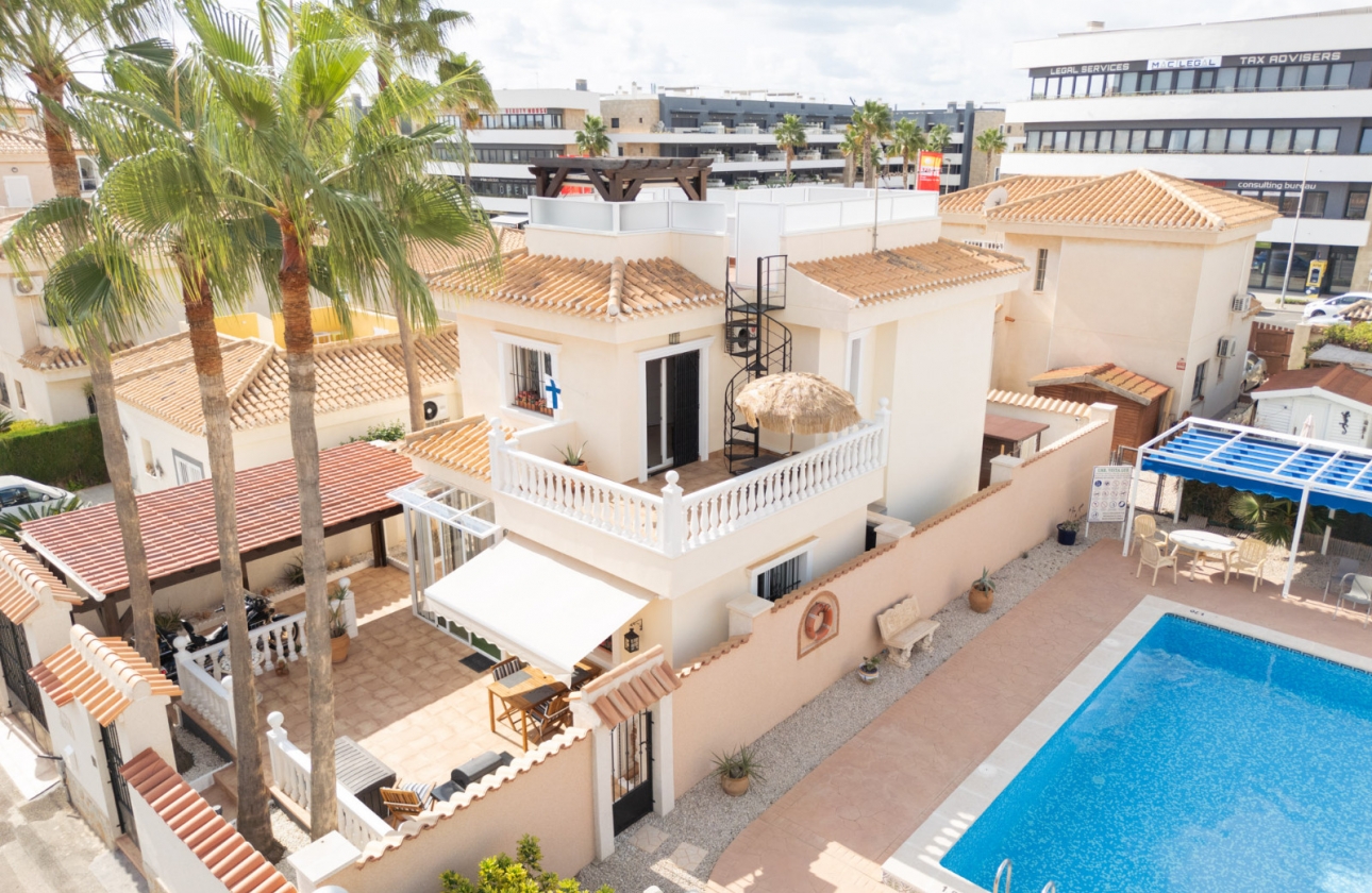 Resale - Terraced house - Orihuela Costa - Playa Flamenca