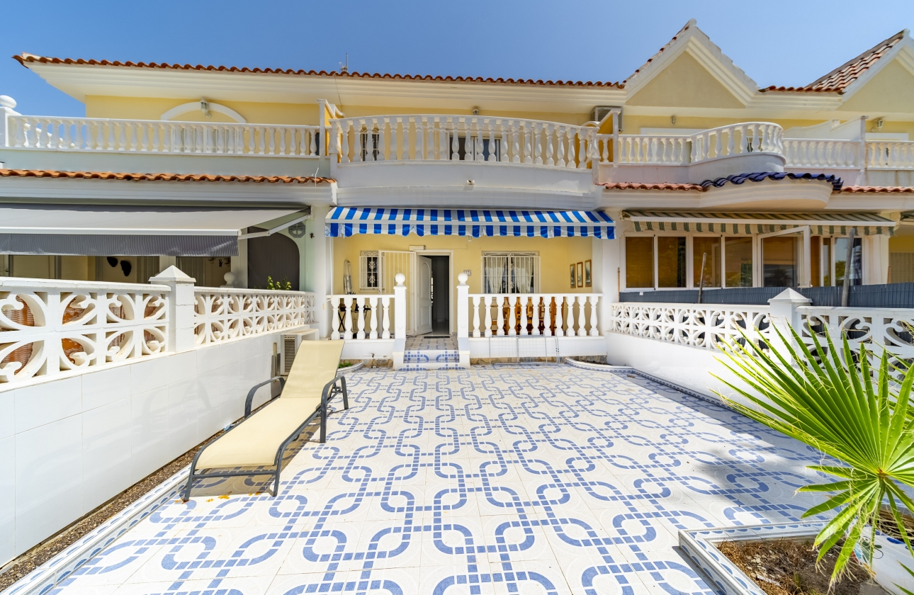 Resale - Townhouse - Ciudad Quesada - Doña pepa